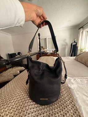Michael Kors Black Pebbled Leather Shoulder Bucket Bag with Gold Hardware